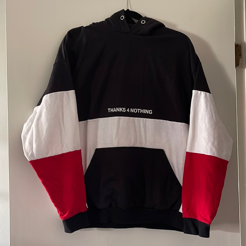 Hoodie pullover sweatshirt